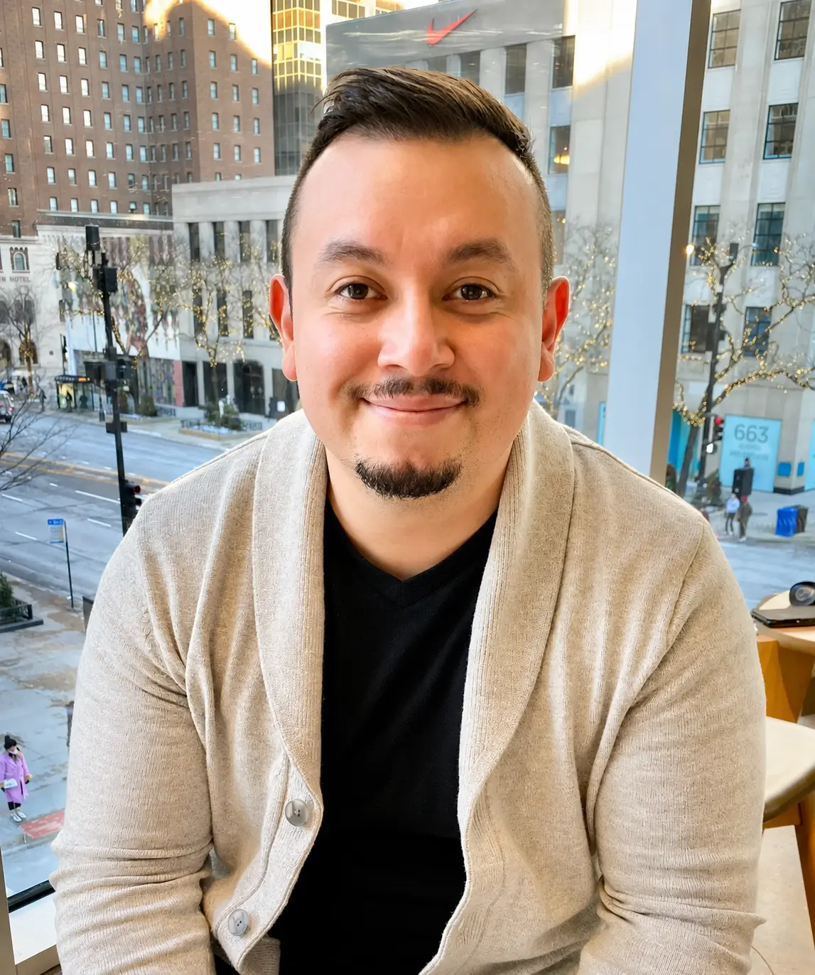 Eddie - Front-End Developer & Marketer